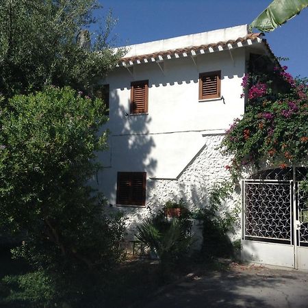Deliziosa Villa 150 Metri Dal Mare Quartu SantʼElena Dış mekan fotoğraf