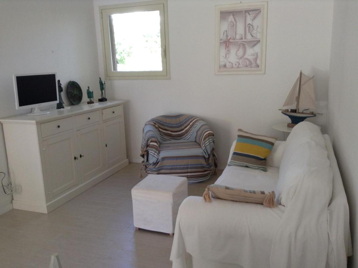 Deliziosa Villa 150 Metri Dal Mare Quartu SantʼElena Dış mekan fotoğraf