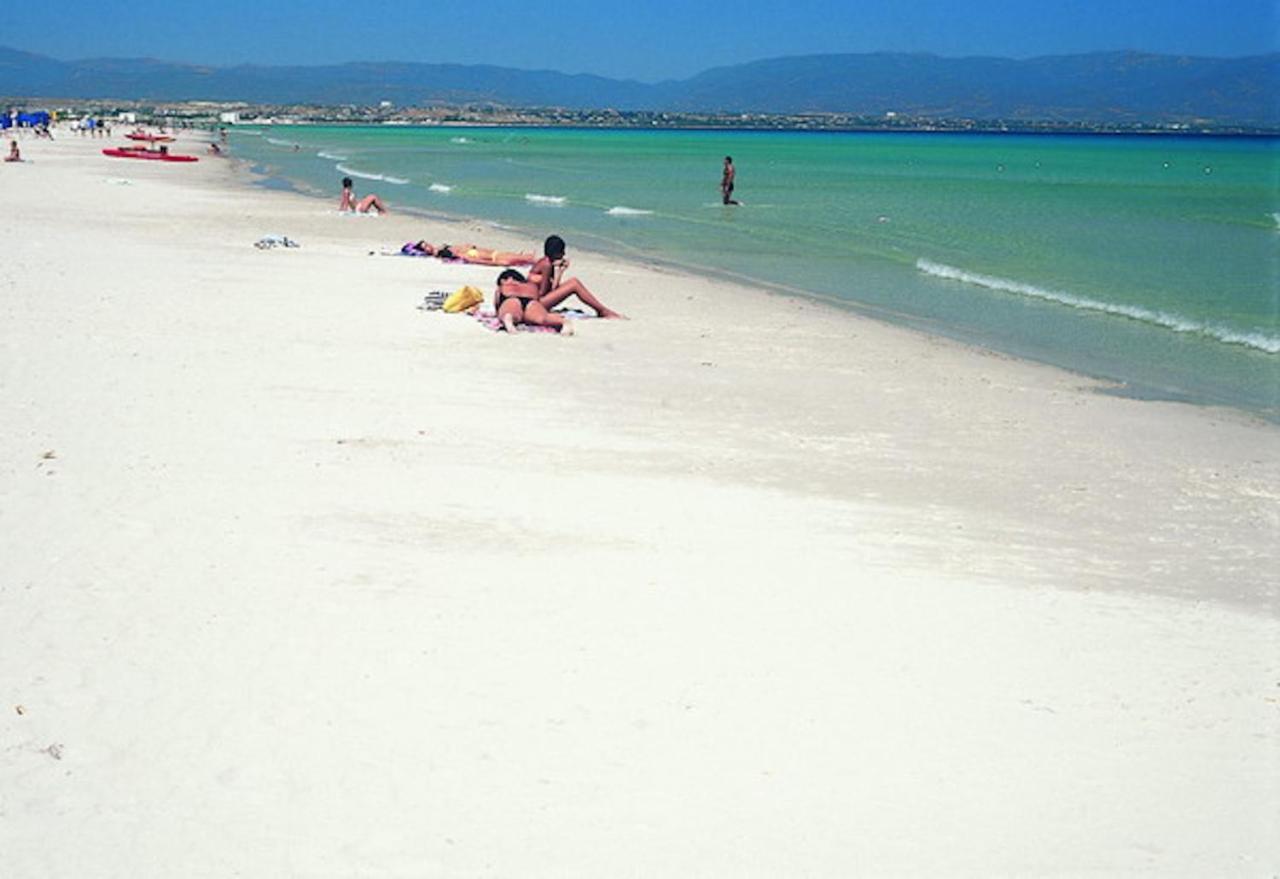Deliziosa Villa 150 Metri Dal Mare Quartu SantʼElena Dış mekan fotoğraf