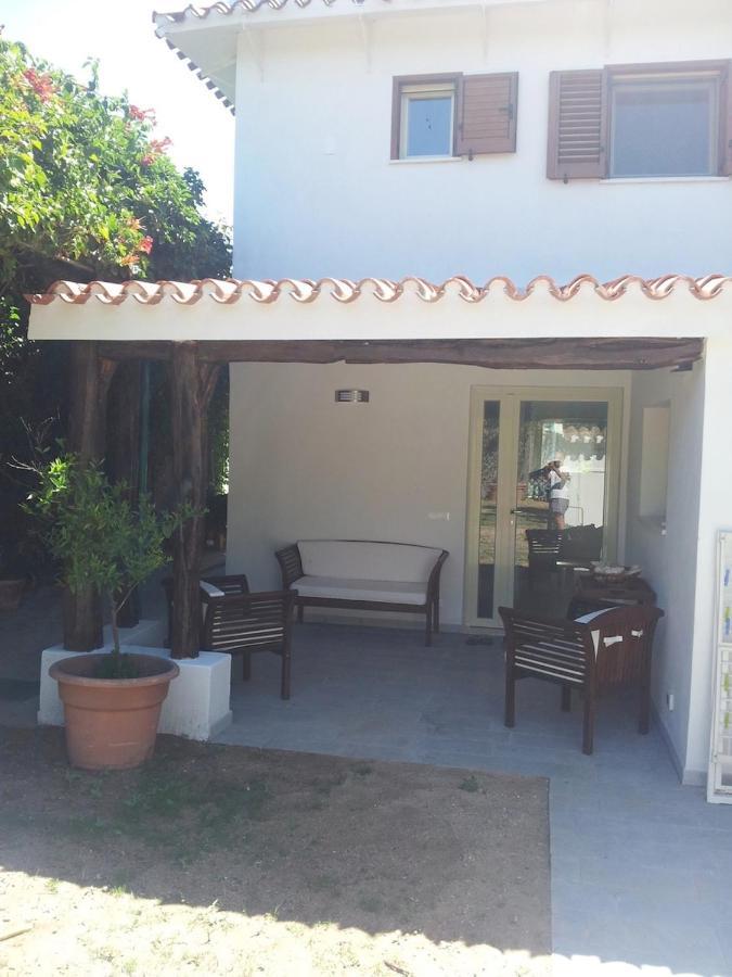 Deliziosa Villa 150 Metri Dal Mare Quartu SantʼElena Dış mekan fotoğraf
